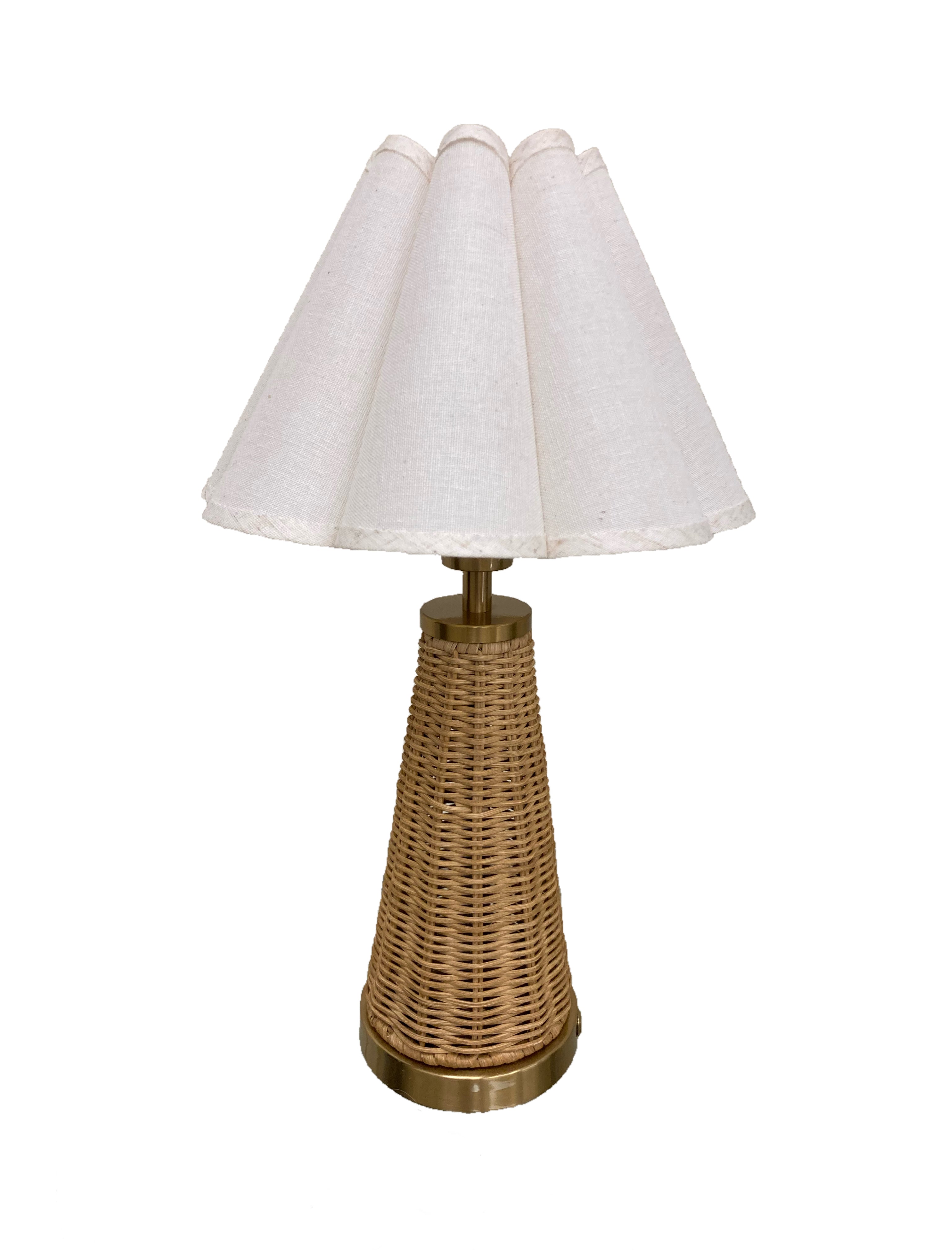 Lindsay Lou Lamp